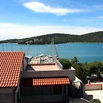 Mila Guest house Tisno