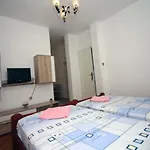 Mila Guest house Tisno