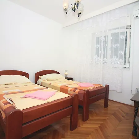 Gostinjska kuća Mila 3*