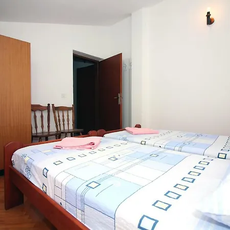 Gostinjska kuća Mila Tisno