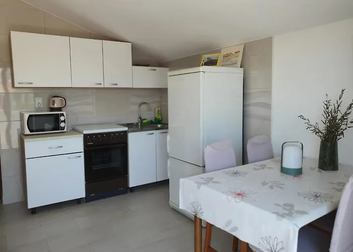 בית הארחה Mila